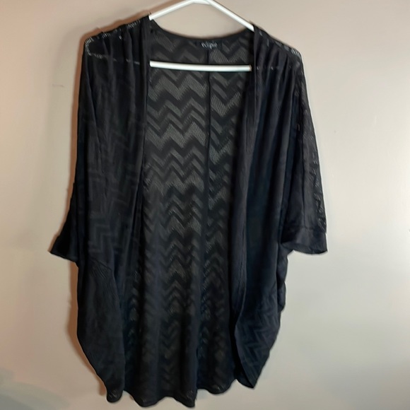Black Cardigan with chevron pattern - Picture 1 of 3